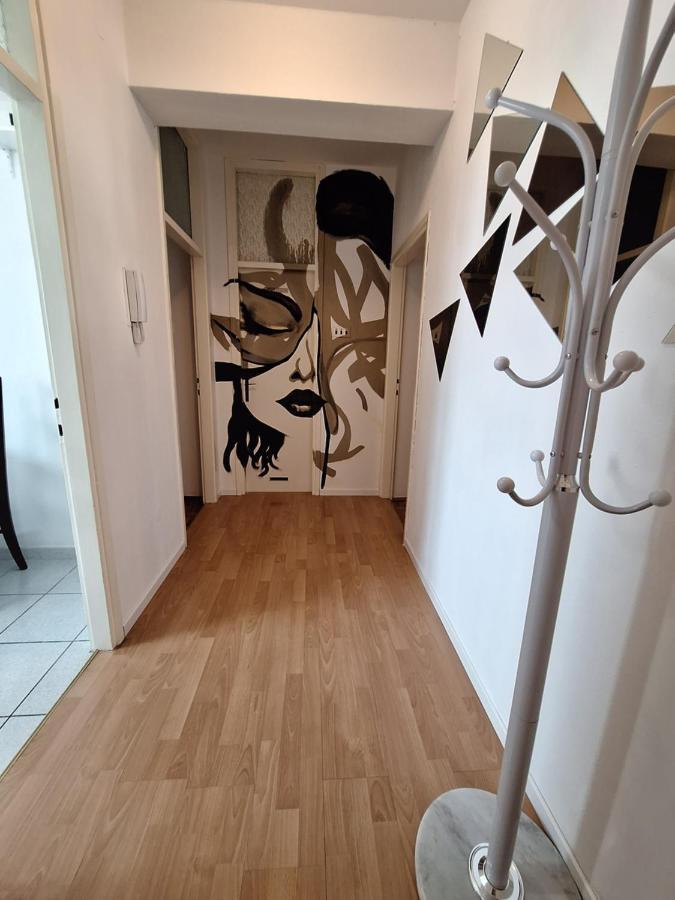 Two Bedroom Apartment Alma Zadar Exteriör bild